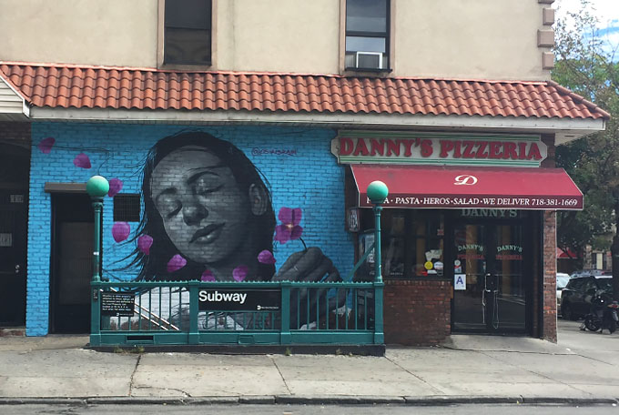 Dannys Pizza Mural | Trending In